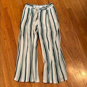 Women’s flowy pants